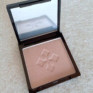 Lovecraft Beauty Highlighter in Aurora